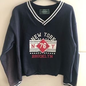 Forever 21 Vneck Sweatshirt